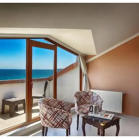 Westport Istanbul &